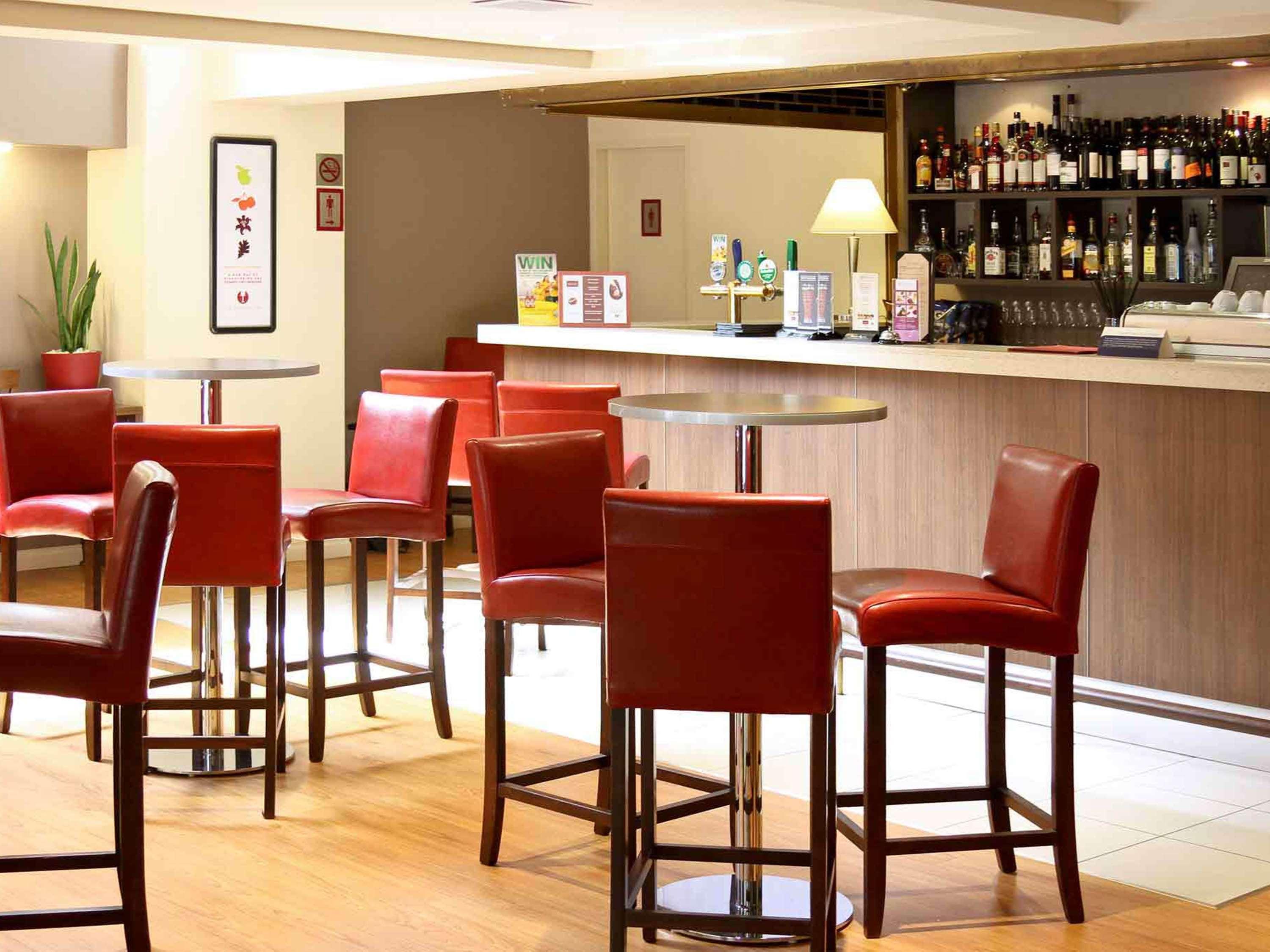Grosvenor Hotel Аделаїда Екстер'єр фото